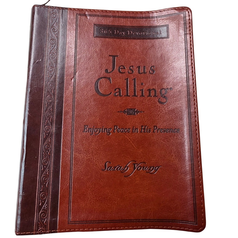 Jesus Calling 365 Day Devotional Sarah Young Brown‎ Faux Leather Deluxe Edition